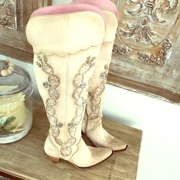 Shoes - HARD TO HANDLE JUNK GYPSEY BOOT BY LANE. UNUSED!!